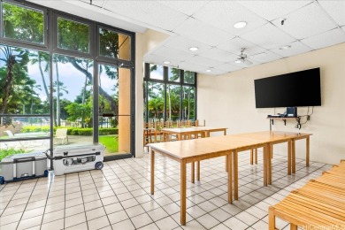 This bright and breezy corner unit features an open floorplan on Honolulu Country Club in Hawaii - for sale on GolfHomes.com, golf home, golf lot