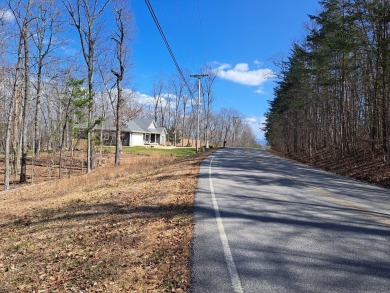 Discover this beautiful 1.18-acre lotwith a gentle slope, ideal on Heatherhurst Golf Course in Tennessee - for sale on GolfHomes.com, golf home, golf lot