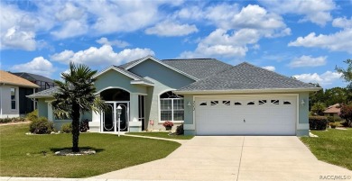 GREAT LOCATION in the Laurel Ridge golf community offers this on Twisted Oaks Golf Club in Florida - for sale on GolfHomes.com, golf home, golf lot