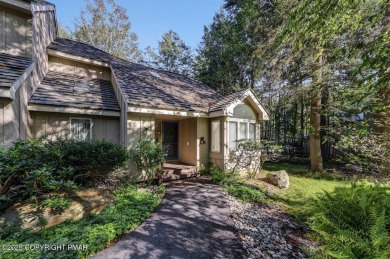 Welcome to this charming and sun-filled townhouse in the highly on Pinecrest Lake Golf and Country Club in Pennsylvania - for sale on GolfHomes.com, golf home, golf lot