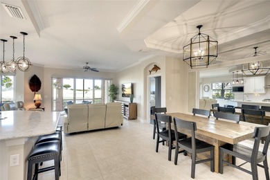 Welcome to this well appointed 3 bedroom, 2 full bath golf on Ritz-Carlton Members Golf Club in Florida - for sale on GolfHomes.com, golf home, golf lot