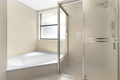 Welcome to the South Florida lifestyle.  Sweeping lake views on Deer Creek Golf Club in Florida - for sale on GolfHomes.com, golf home, golf lot