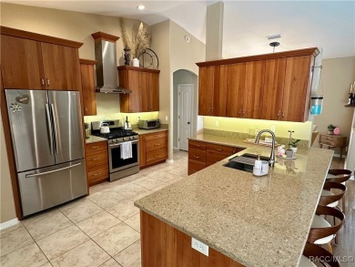 Citrus Hlls Ranch home comes with a bit of everything for on Citrus Hills Golf Club in Florida - for sale on GolfHomes.com, golf home, golf lot