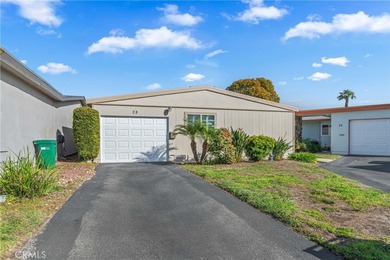 Welcome to this charming single-story 1 bedroom, 1 bathroom home on Arrowood Golf Course in California - for sale on GolfHomes.com, golf home, golf lot