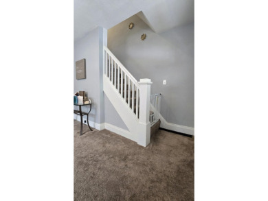 Well-maintained, beautiful home on double fenced-in lot!  Sale on Twin Oaks Golf and Plantation Club in Kentucky - for sale on GolfHomes.com, golf home, golf lot