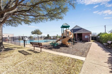 Gorgeous Updated Home in Ridgeview Ranch! Nestled on a quiet on Ridgeview Ranch Golf Club in Texas - for sale on GolfHomes.com, golf home, golf lot
