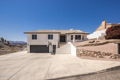 Welcome to this beautifully updated home in the desirable on London Bridge Golf Course in Arizona - for sale on GolfHomes.com, golf home, golf lot