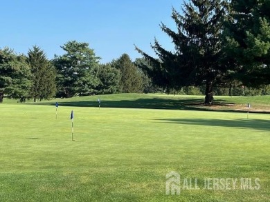 Welcome to this inviting end-unit ranch-style 2 bedroom, 1 bath on Rossmoor Golf Club in New Jersey - for sale on GolfHomes.com, golf home, golf lot