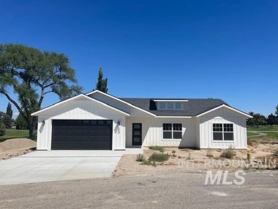 Brand-new custom-built home by Nelson Homes, a quality builder on Jerome Country Club in Idaho - for sale on GolfHomes.com, golf home, golf lot