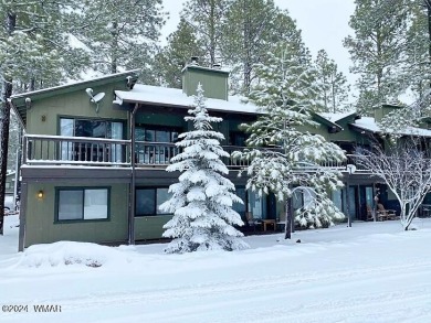 This is it! This U/S condo in Sports Village 2 helps maximize on Pinetop Lakes Golf and Country Club in Arizona - for sale on GolfHomes.com, golf home, golf lot