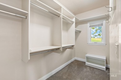 Spacious and thoughtfully designed, this 4-bedroom, 3.5-bath on Hunters Point Golf Club in Idaho - for sale on GolfHomes.com, golf home, golf lot