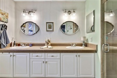 Welcome to this beautifully maintained 3-bedroom, 2-bathroom on Timber Pines Golf Course in Florida - for sale on GolfHomes.com, golf home, golf lot