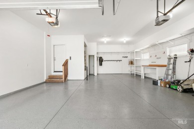 Spacious and thoughtfully designed, this 4-bedroom, 3.5-bath on Hunters Point Golf Club in Idaho - for sale on GolfHomes.com, golf home, golf lot