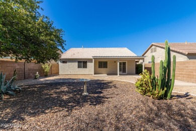 Amazing 1223 sq. foot, 3 bedroom , 2 bathroom single story home on The Golf Club At Johnson Ranch in Arizona - for sale on GolfHomes.com, golf home, golf lot