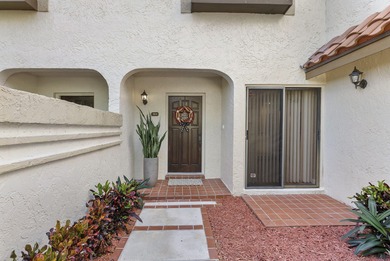 Beautifully updated 2-bedroom, 2-bathroom condo in Boca Pointe's on Boca Pointe Country Club in Florida - for sale on GolfHomes.com, golf home, golf lot