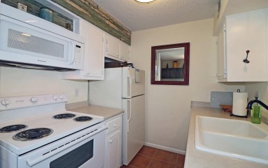 OWNER FINANCING OFFERED. GREAT OPPORTUNITY! SPACIOUS UPDATED 1 on Cross Creek Golf Course in Georgia - for sale on GolfHomes.com, golf home, golf lot