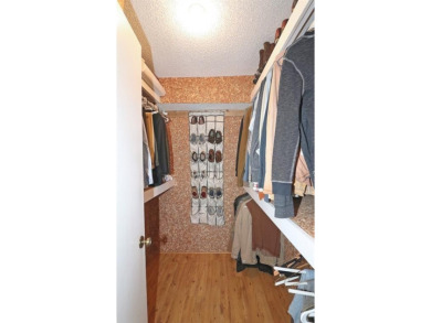 OWNER FINANCING OFFERED. GREAT OPPORTUNITY! SPACIOUS UPDATED 1 on Cross Creek Golf Course in Georgia - for sale on GolfHomes.com, golf home, golf lot