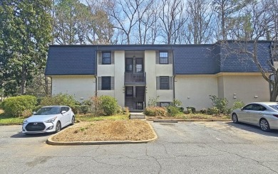 OWNER FINANCING OFFERED. GREAT OPPORTUNITY! SPACIOUS UPDATED 1 on Cross Creek Golf Course in Georgia - for sale on GolfHomes.com, golf home, golf lot