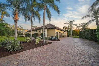 **STUNNING, UPDATED and METICULOUSLY MAINTAINED GOLF COURSE on The Oaks Club in Florida - for sale on GolfHomes.com, golf home, golf lot