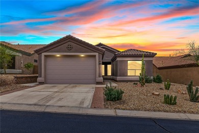 Beautiful fully remodeled 3-bedroom, 2-bath home in the on Laughlin Ranch Golf Club in Arizona - for sale on GolfHomes.com, golf home, golf lot