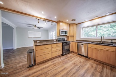 Remodeled 4Br/2.5Ba on Golf Course Rd across from Smokey Mtn on Smoky Mountain Country Club in Tennessee - for sale on GolfHomes.com, golf home, golf lot