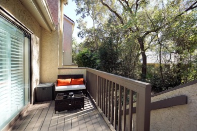 CONTACT BECKY DAY AT  FOR A PRIVATE TOUR
This charming on Bluewater Bay Resort in Florida - for sale on GolfHomes.com, golf home, golf lot