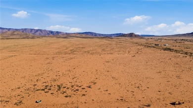 Discover wide-open potential on this 5+ acre, flat and usable on Valle Vista Golf Course in Arizona - for sale on GolfHomes.com, golf home, golf lot