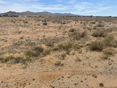 A must See! This 12,197 sq ft commercial lot Valle Vista is just on Valle Vista Golf Course in Arizona - for sale on GolfHomes.com, golf home, golf lot
