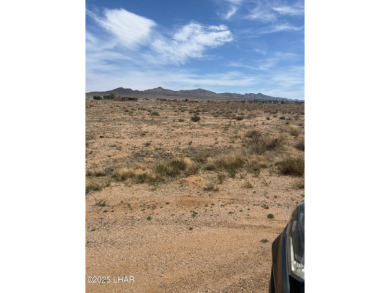 A must See! This 12,197 sq ft commercial lot Valle Vista is just on Valle Vista Golf Course in Arizona - for sale on GolfHomes.com, golf home, golf lot