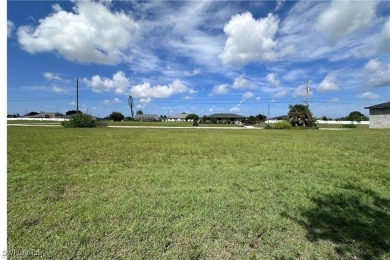 BUILD YOUR DREAM HOME OR INVESTMENT GEM IN CAPE CORAL! Unlock on Del Tura Golf and Country Club in Florida - for sale on GolfHomes.com, golf home, golf lot