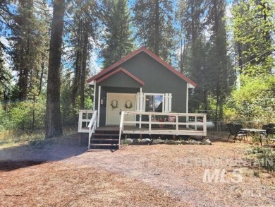 See this adorable little cabin on .64 acre. The best lot in on Terrace Lakes Golf Resort in Idaho - for sale on GolfHomes.com, golf home, golf lot