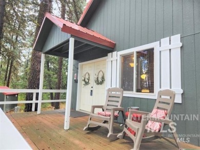 See this adorable little cabin on .64 acre. The best lot in on Terrace Lakes Golf Resort in Idaho - for sale on GolfHomes.com, golf home, golf lot