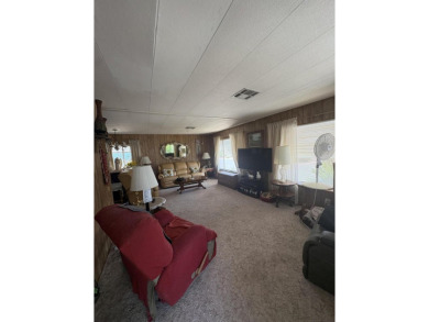 NEW ROOF, Super cute Mobile home in Exeter adult park. Very well on Exeter Golf Course in California - for sale on GolfHomes.com, golf home, golf lot