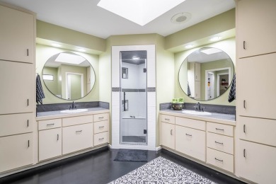 This sweet home, nestled on the 5th hole of Green Tree golf on Green Tree Country Club in Texas - for sale on GolfHomes.com, golf home, golf lot