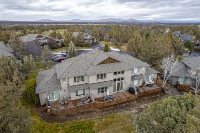 Welcome to your dream townhome in Eagle Crest, perfectly on Eagle Crest Golf Resort - Ridge Course in Oregon - for sale on GolfHomes.com, golf home, golf lot