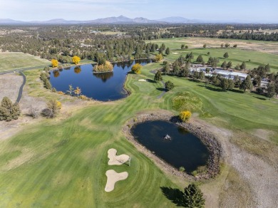 Welcome to your dream townhome in Eagle Crest, perfectly on Eagle Crest Golf Resort - Ridge Course in Oregon - for sale on GolfHomes.com, golf home, golf lot