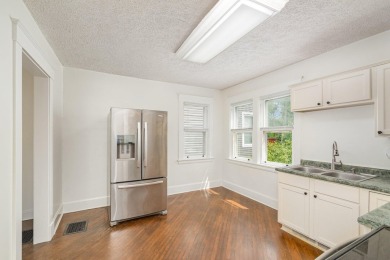 Welcome to this charming 2-bedroom, 1-bath home in the heart of on Twin Oaks Golf and Plantation Club in Kentucky - for sale on GolfHomes.com, golf home, golf lot