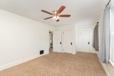 Welcome to this charming 2-bedroom, 1-bath home in the heart of on Twin Oaks Golf and Plantation Club in Kentucky - for sale on GolfHomes.com, golf home, golf lot