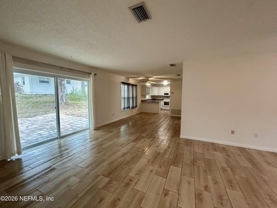 Solid concrete block 3 bedroom 2 full bath home on over 1/4 acre on St. Augustine Shores Golf Club in Florida - for sale on GolfHomes.com, golf home, golf lot