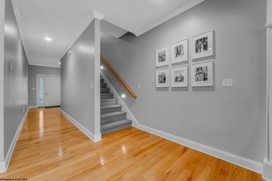 Welcome to easy, low maintenance living on the golf course. This on  in West Virginia - for sale on GolfHomes.com, golf home, golf lot