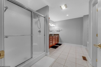 Welcome to easy, low maintenance living on the golf course. This on  in West Virginia - for sale on GolfHomes.com, golf home, golf lot