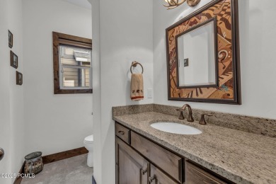 Welcome to this beautifully appointed home in the highly on Homestead Golf Club and Resort in Utah - for sale on GolfHomes.com, golf home, golf lot