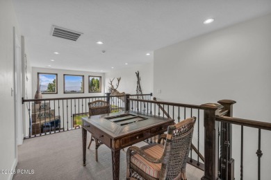 Welcome to this beautifully appointed home in the highly on Homestead Golf Club and Resort in Utah - for sale on GolfHomes.com, golf home, golf lot