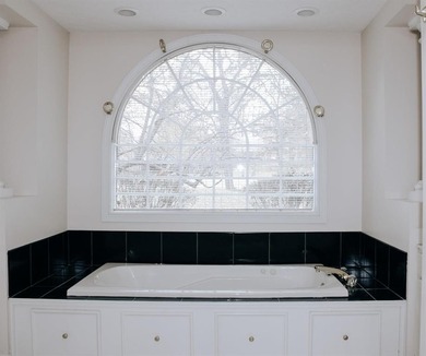 Back on the market no fault to the seller!  Introducing an on The Summit Country Club in Kentucky - for sale on GolfHomes.com, golf home, golf lot