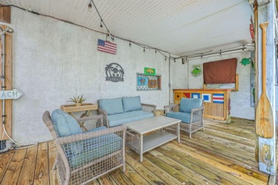 Welcome to 13 32nd Avenue--a beautifully updated, turn-key on Wild Dunes Harbor Golf Resort in South Carolina - for sale on GolfHomes.com, golf home, golf lot