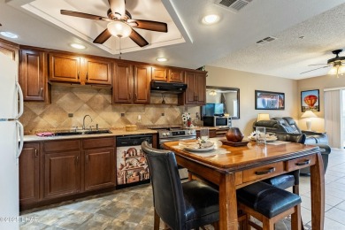 Welcome to the gated community of Queen's Bay Resort & on London Bridge Golf Course in Arizona - for sale on GolfHomes.com, golf home, golf lot