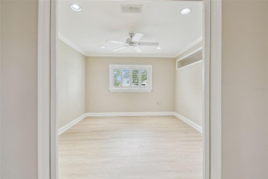 Beautifully renovated townhome in Feather sound Country Club on Feather Sound Country Club in Florida - for sale on GolfHomes.com, golf home, golf lot