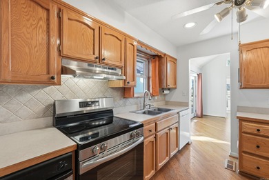 Welcome to 313 Snead Dr. in Fairfield Bay, perfectly positioned on Indian Hills Country Club in Arkansas - for sale on GolfHomes.com, golf home, golf lot