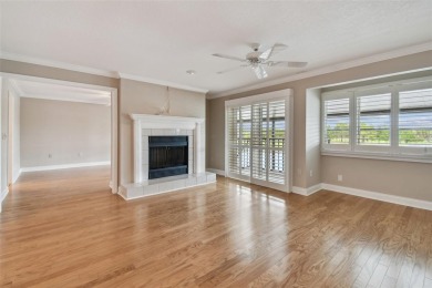 Beautifully renovated townhome in Feather sound Country Club on Feather Sound Country Club in Florida - for sale on GolfHomes.com, golf home, golf lot