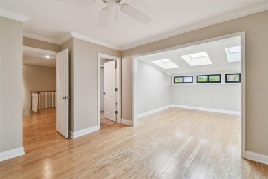 Beautifully renovated townhome in Feather sound Country Club on Feather Sound Country Club in Florida - for sale on GolfHomes.com, golf home, golf lot